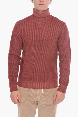 Maglia a Costine a Collo Alto