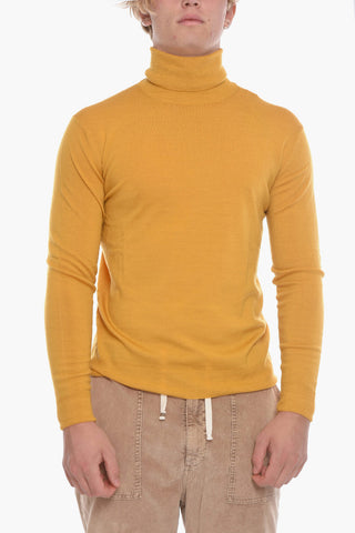 Virgin Wool Lightweight Turtleneck Sweater