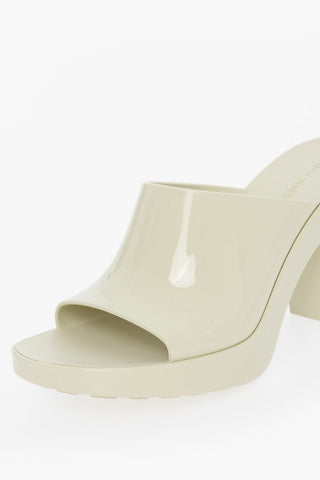 Gummi-Sandalen GLEAM mit 10 cm Blockabsatz