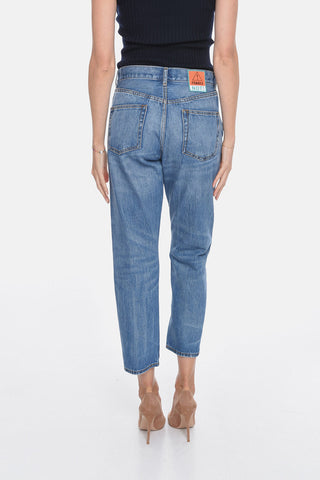 Mid-washed FRAGILE NOT Cropped Denims