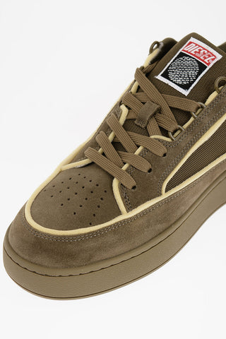 Sneakers Basse S-SINNA in Suede con Rifiniture a Contrasto