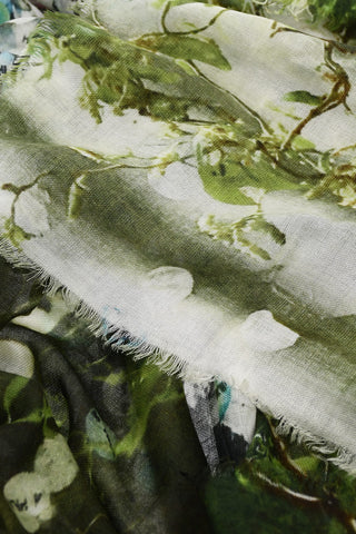 Printed ELA MUHKA STICKER Scarf