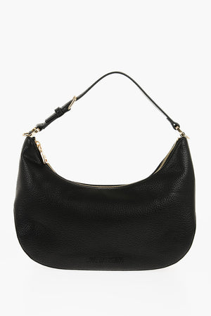 LOVE Borsa Hobo ECO-FRIENDLY GIANT in Ecopelle Martellata con Maxi Logo Dorato 	
