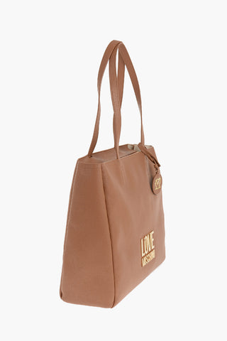 LOVE Schultertasche aus Kunstleder mit goldenem Logo