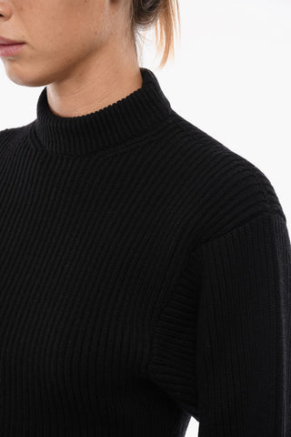 Maglia in Misto Lana con Fondo Asimmetrico