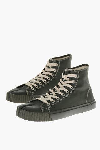 MM22 Canvas Tabi Sneakers