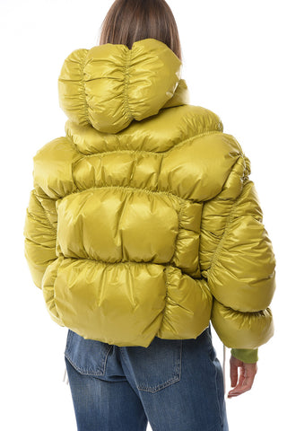 Piumino in Nylon con Dettagli Arricciati