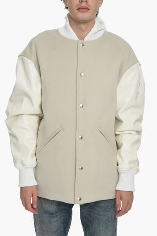 Bomber con Maniche in Eco-pelle e Cappuccio Distressed