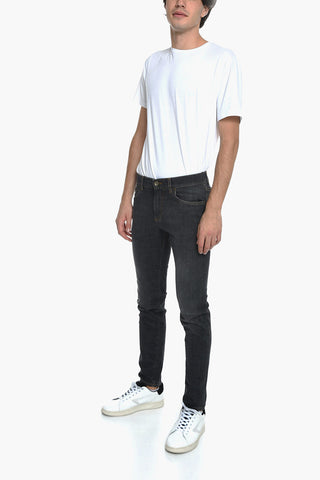 Slim-fit Denims with Logo-engraved Metal Plate 16cm