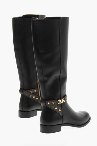 Stivali in Pelle FARRAH con Cinturino Monogram
