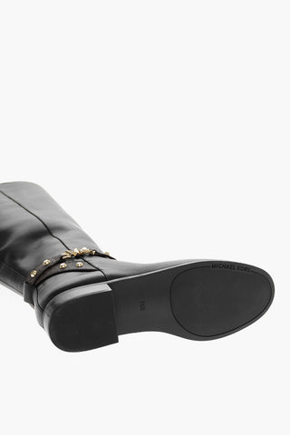 Stivali in Pelle FARRAH con Cinturino Monogram
