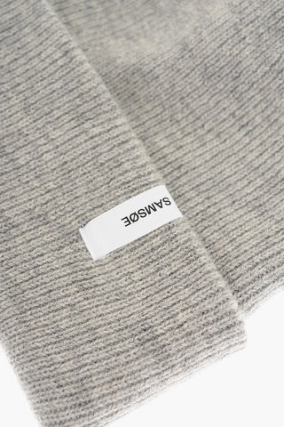 Beanie 2280 a Costine in Tinta Unita con Patch Logo 
