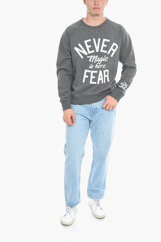 Crewneck Sweatshirt NEVER FEAR in Solid Color with Contrast Print