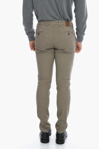 Pantaloni Chino Motivo Hopsack
