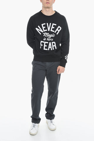 Crewneck Sweatshirt NEVER FEAR in Solid Color with Contrast Print