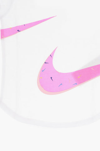 T-Shirt Girocollo SWOOSHFETTI in Tinta Unita con Logo a Contrasto