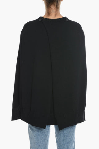 Maglia in Lana con Design a Cappa
