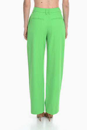 Ausgestellte Hose PAOLA mit einer Bundfalte und hoher Taille