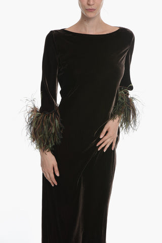 Maxi Vestito In Velluto Con Polsini Staccabili Con Piume