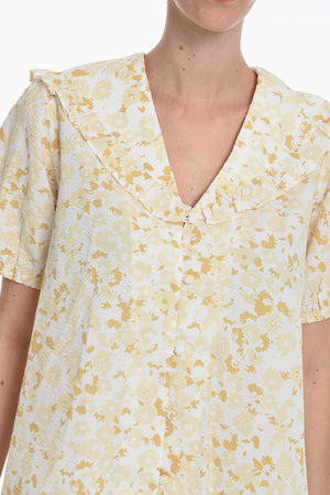 플로럴 프린트 블라우스 JYTTA 프릴
