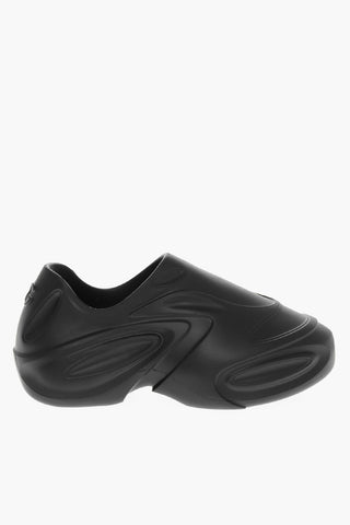Embossed Logo Rubber TOY Slip on Sneakers