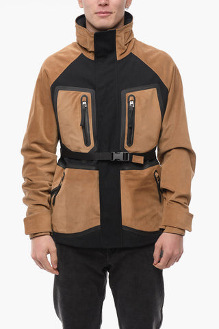 Giacca a Vento Multitasca con Inserti in Suede e Chiusura in Velcro