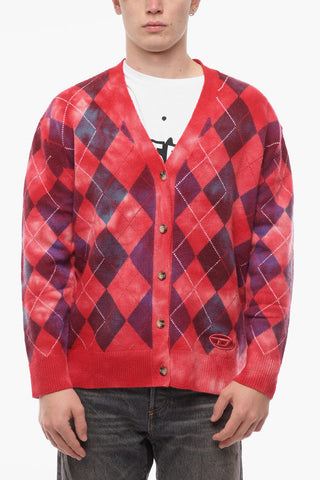 Cardigan UNISEX K-ADDICE IN Motivo Argyle con Effetto Acid Wash