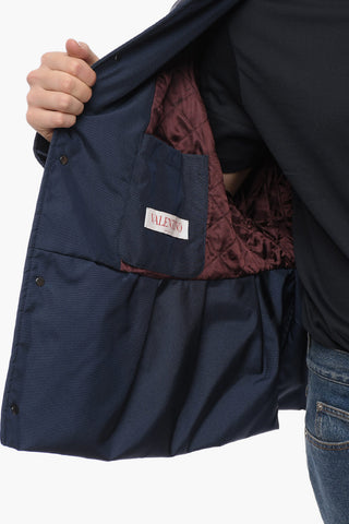 Giubbotto in Nylon con Fodera Trapuntata e Logo Ricamato