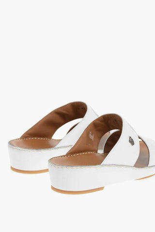 나파 가죽 샌들 로고 디테일