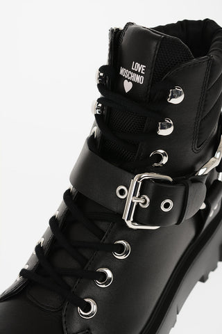 LOVE Anfibi in Pelle con Dettagli Argentati
