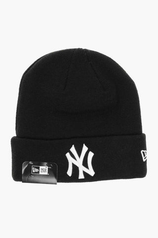 Beanie Essential con Logo in Rilievo