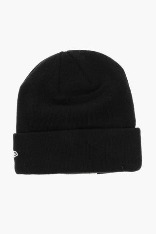Beanie Essential con Logo in Rilievo
