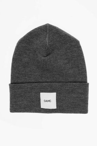 Beanie in Lana a Tinta Unita con Patch Logo