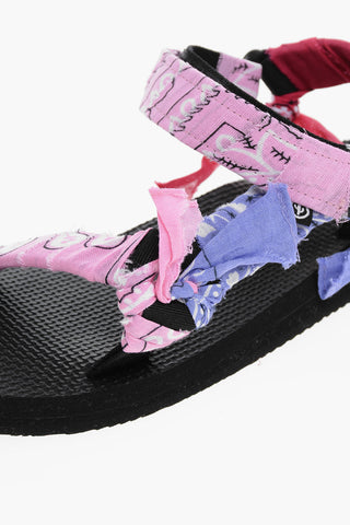 Sandali Motivo Bandana con Chiusura in Velcro
