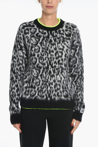 Crew Neck Alpaca Sweater with Jacquard Animal Motif