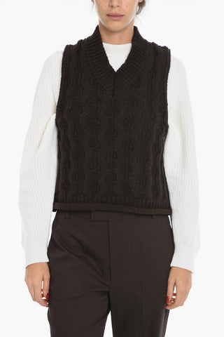 Cable Knit Sleeveless HUSKE V-Neck Sweater Sleeveless