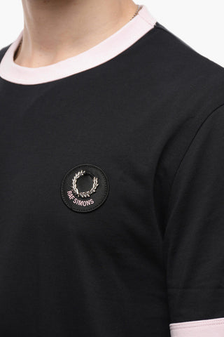 FRED PERRY X RS Crew Neck T-Shirt with Contrasting Edges