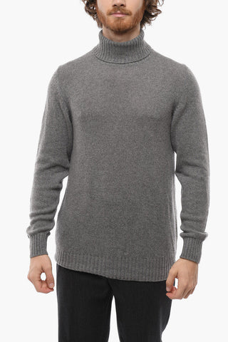 Maglia a Collo Alto in Cashmere