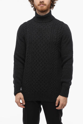 Maglia a Collo Alto in Lana Aran