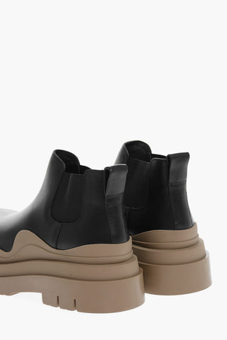 Contrasting Sole TIRE Chelsea Booties