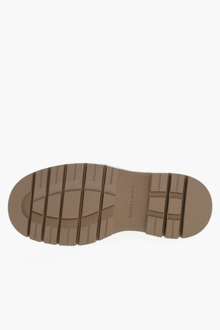 Contrasting Sole TIRE Chelsea Booties