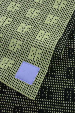 Two-Tone Jacquard GRID Scarf