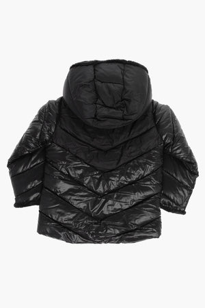 Steppjacke in Uni mit Kunstfell im Kapuzenfutter