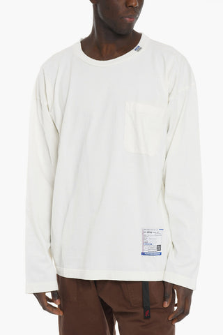 T-Shirt Girocollo a Manica Lunga con Taschino