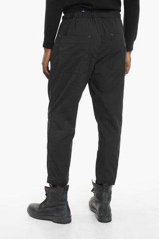 Double-pleated Cropped Stretch Pants with Buckle