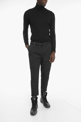 Double-pleated Cropped Stretch Pants with Buckle