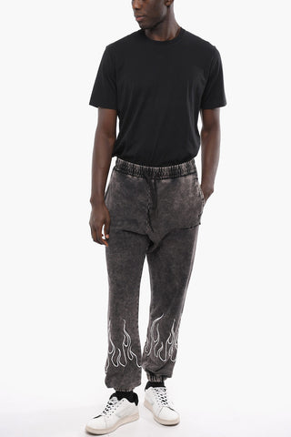 Joggers effetto acid wash con Ricami
