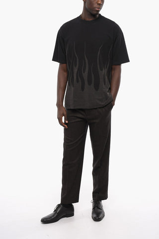 T-Shirt Girocollo in Tinta Unita con Stampa Fiamme