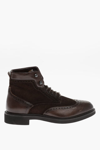 Anfibi Brogue in Pelle con Suola in Gomma
