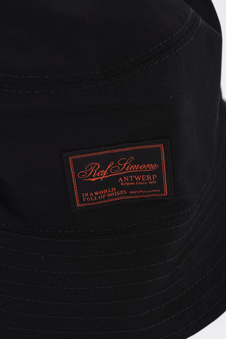 Cappello Bucket in Tinta Unita con Patch Logo